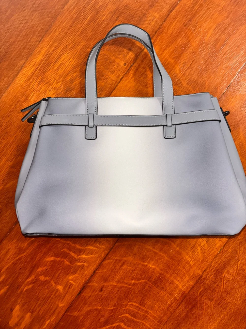 Simply Vera Vera Wang valeria umbre